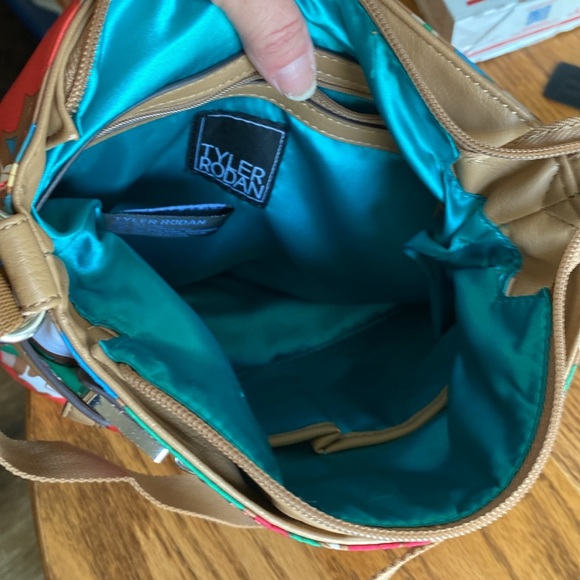 Tyler Rodan Bag - Picture 8 of 11